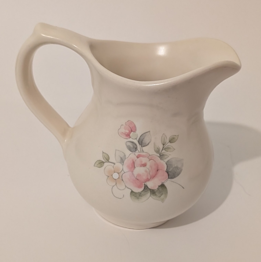 Pfaltzgraff Tea Rose Creamer